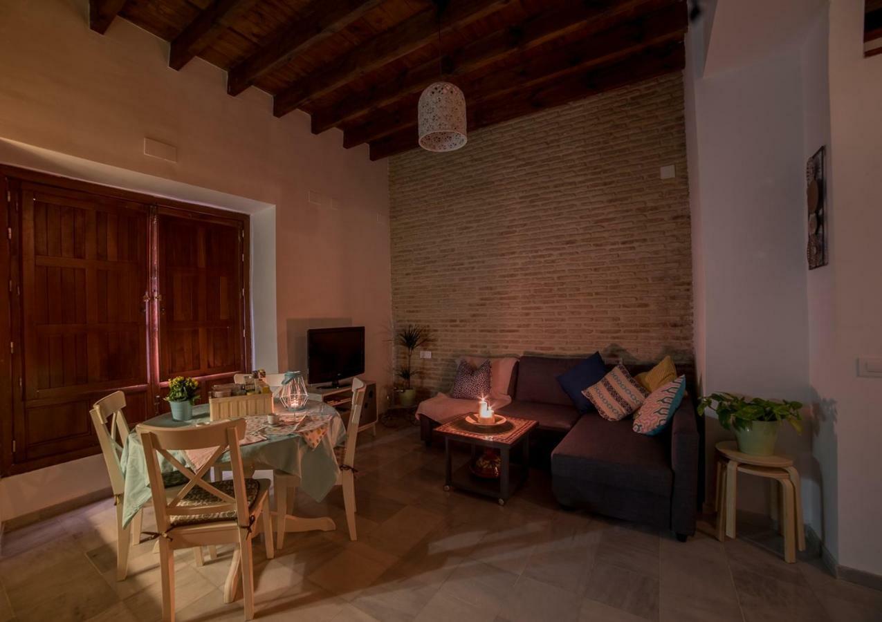 Triana Boho Chic Wifi Apartment Seville Exterior photo