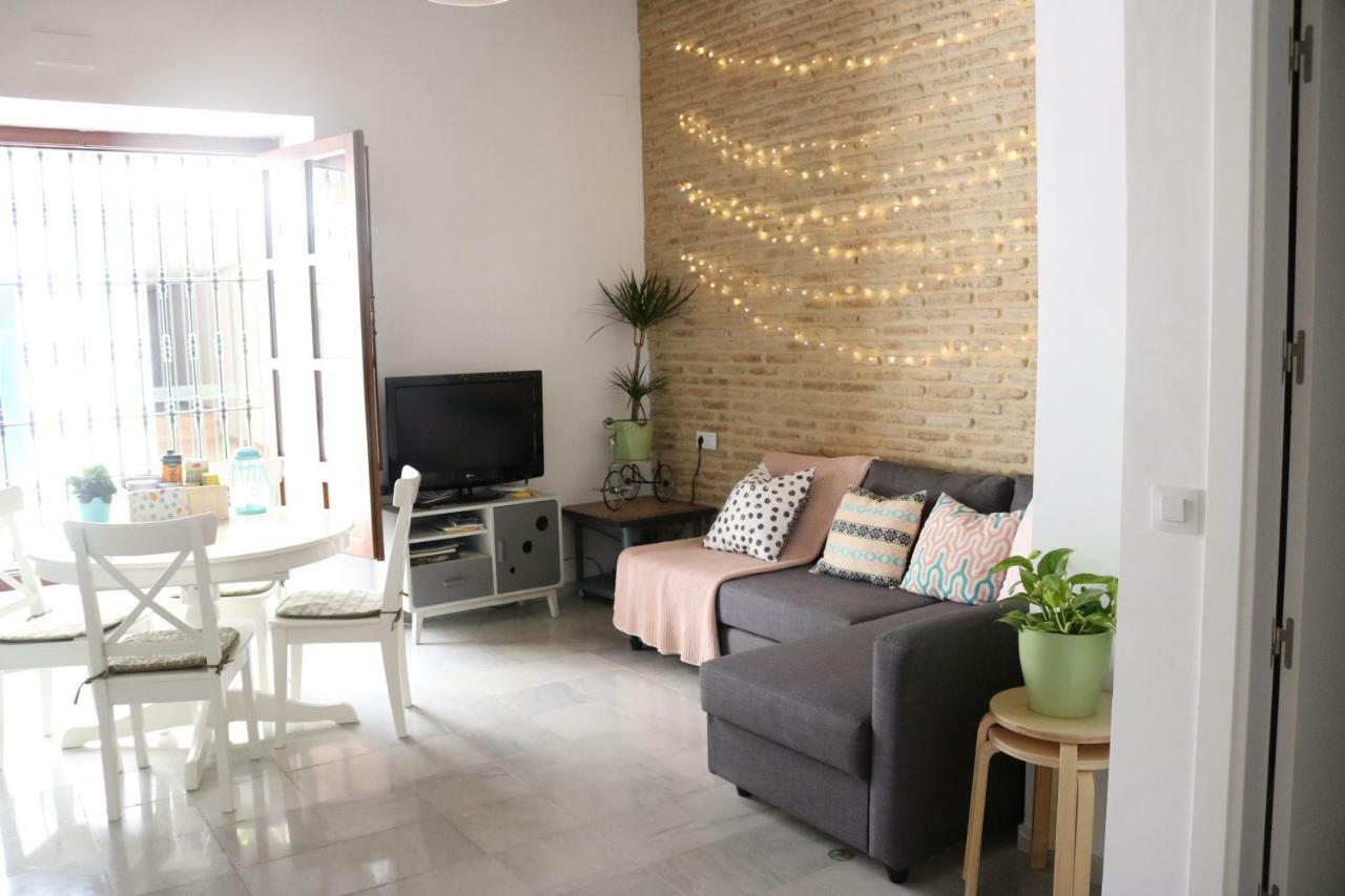 Triana Boho Chic Wifi Apartment Seville Exterior photo